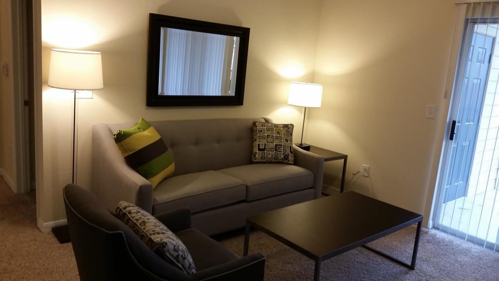 Oakwood Living Raleigh At Brier Creek Appartement Durham Buitenkant foto