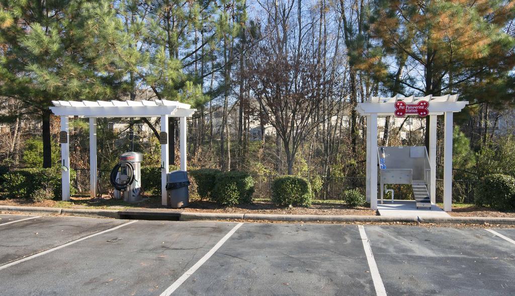 Oakwood Living Raleigh At Brier Creek Appartement Durham Buitenkant foto